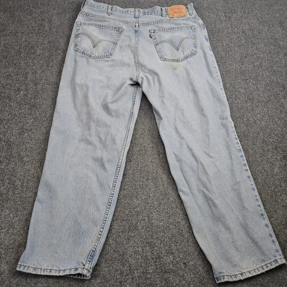 Vintage Levis 560 Comfort‎ Fit Jeans Mens 40x30 Light Wash Blue Tapered Leg 90s